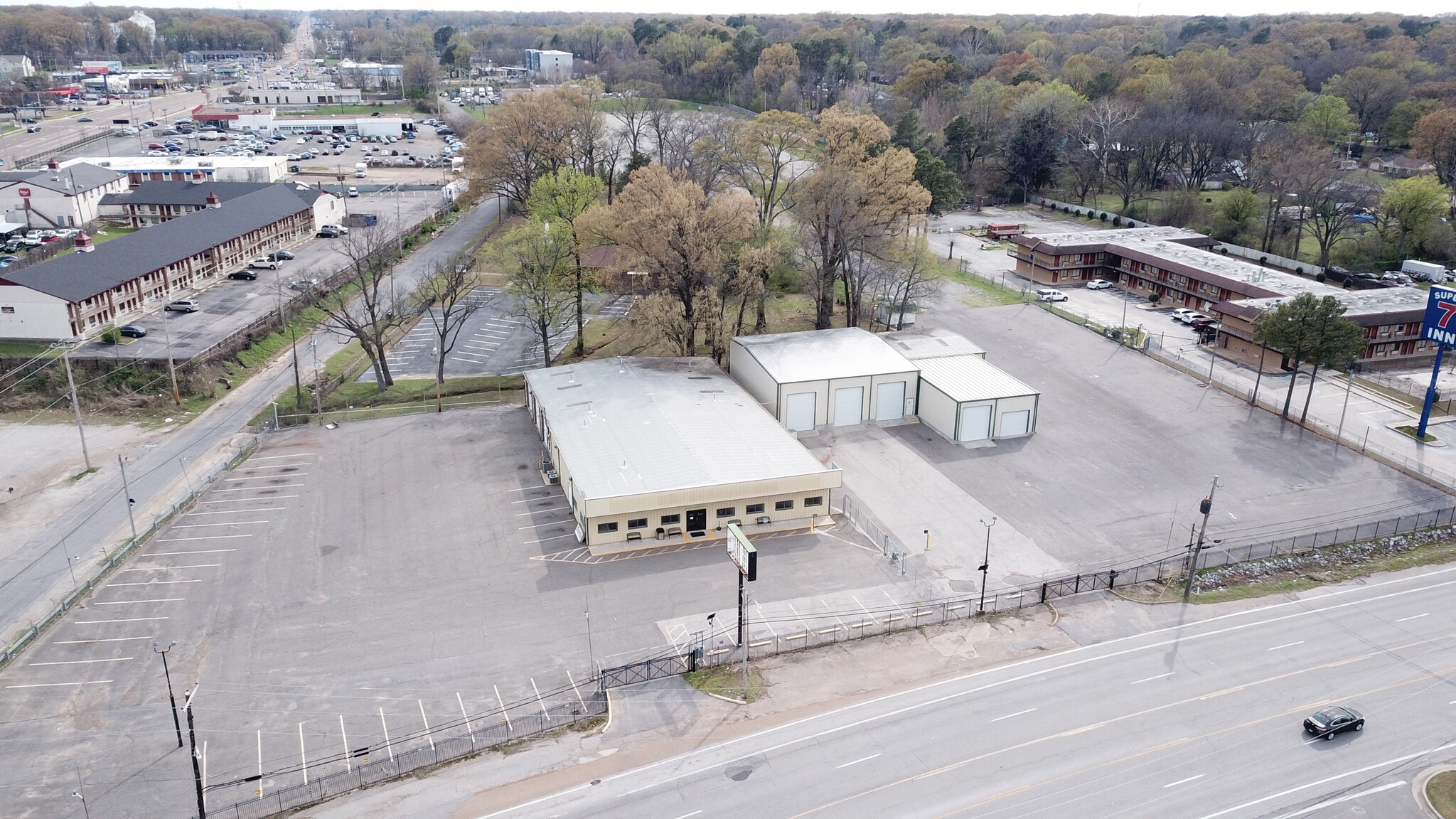 1145 Brooks Rd, Memphis, TN for Sale