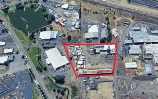 Redmond, OR Warehouse - 330 SE Evergreen Ave