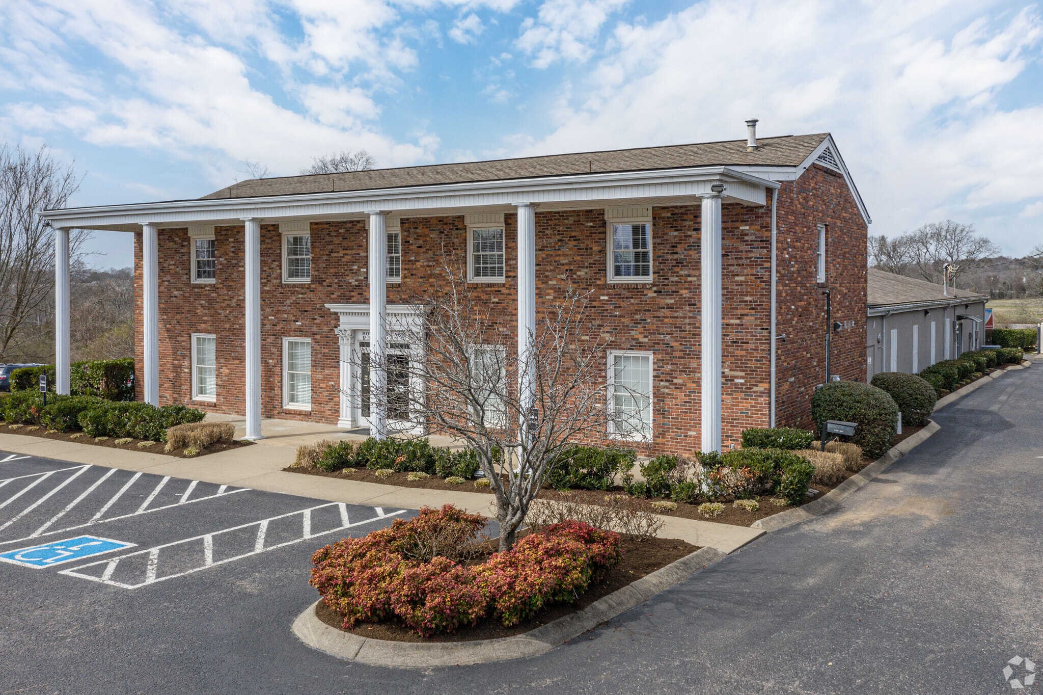 700 E Main St, Hendersonville, TN for Rent