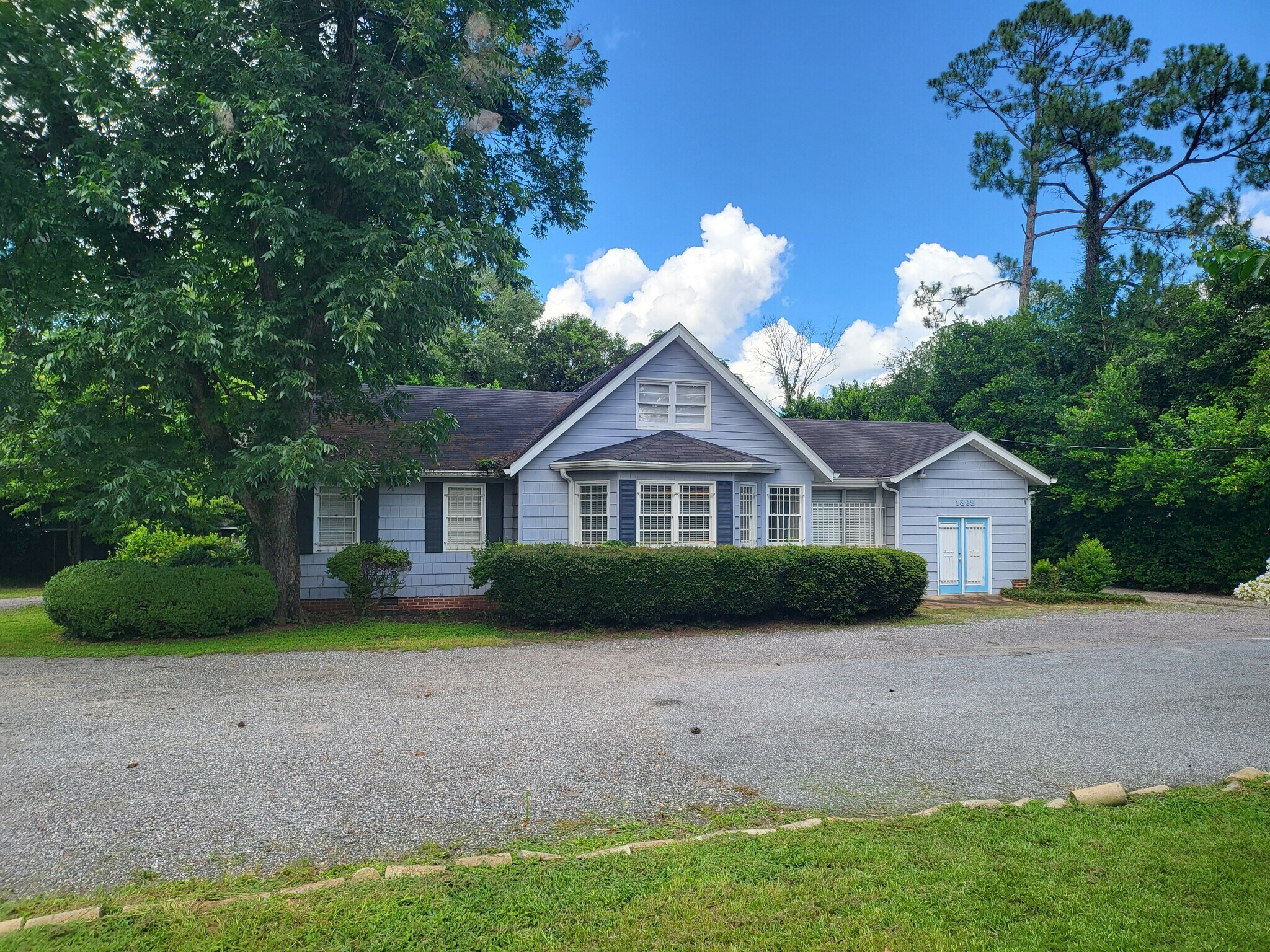 1305 Dawson Rd, Albany, GA for Sale