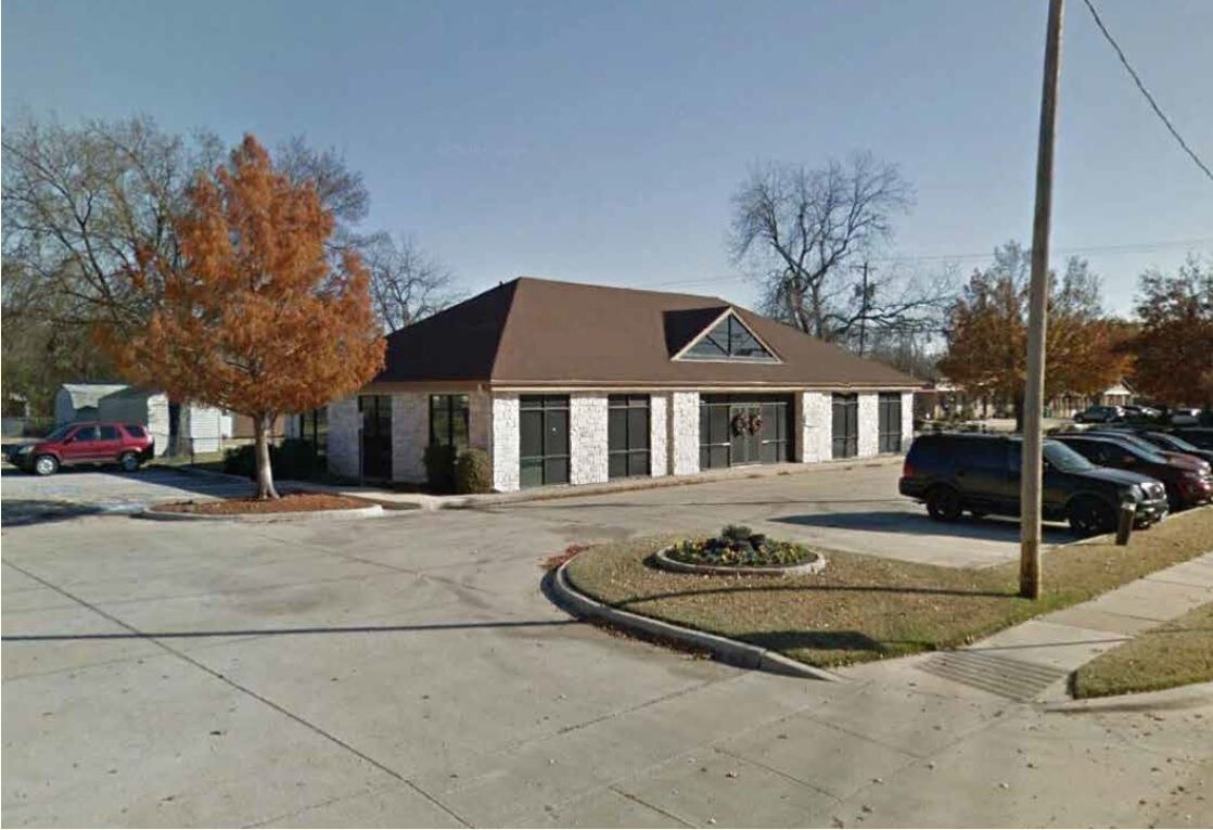 385 W Main St, Lewisville, TX for Rent
