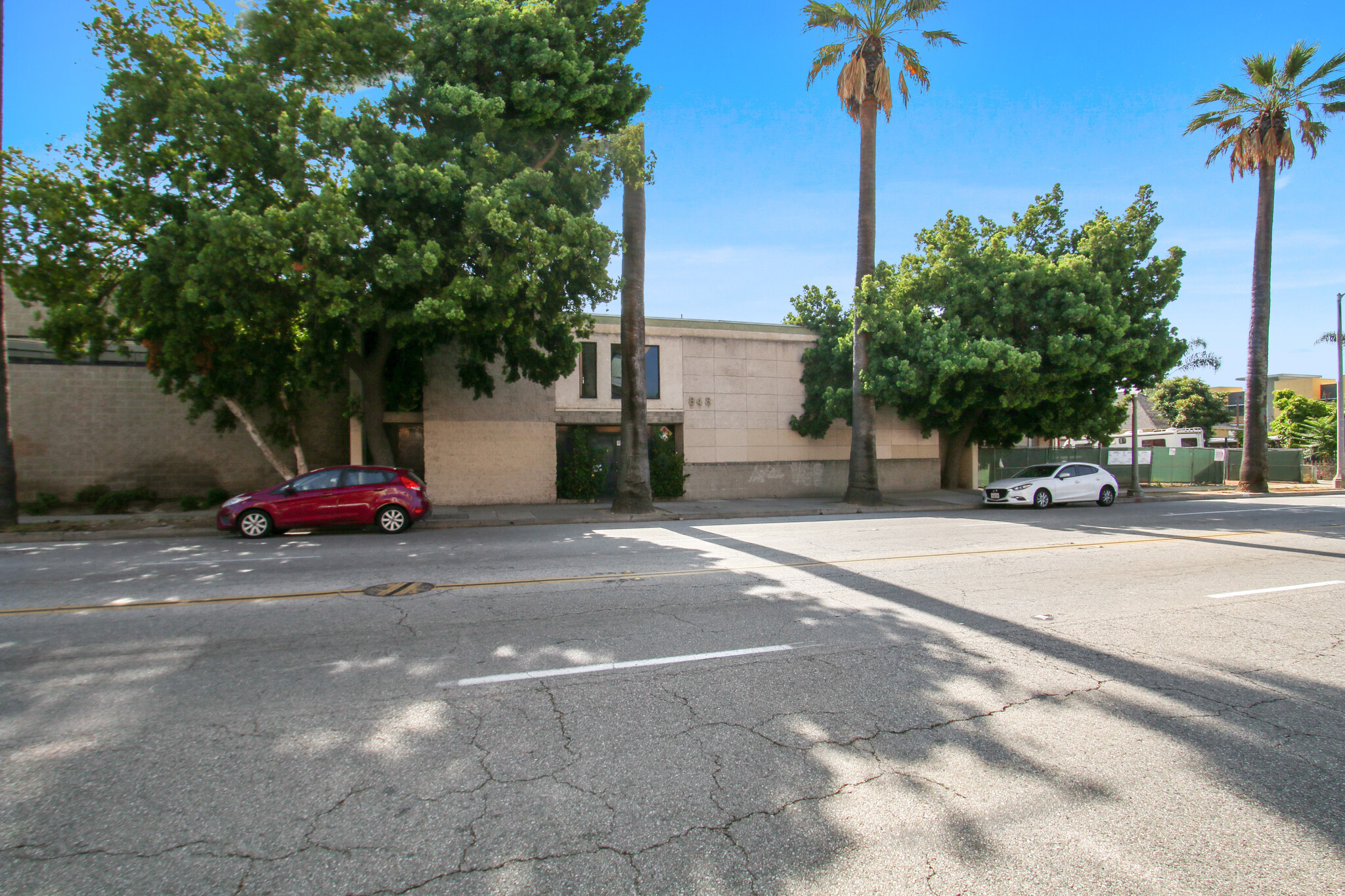 848 N Fair Oaks Ave, Pasadena, CA for Rent