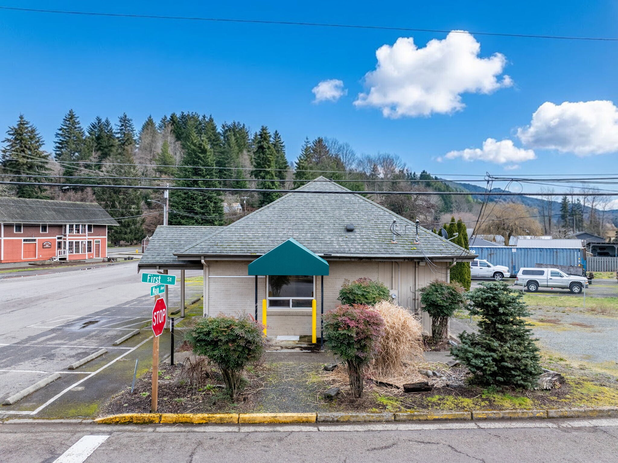 101 E Main Ave, Morton, WA for Sale