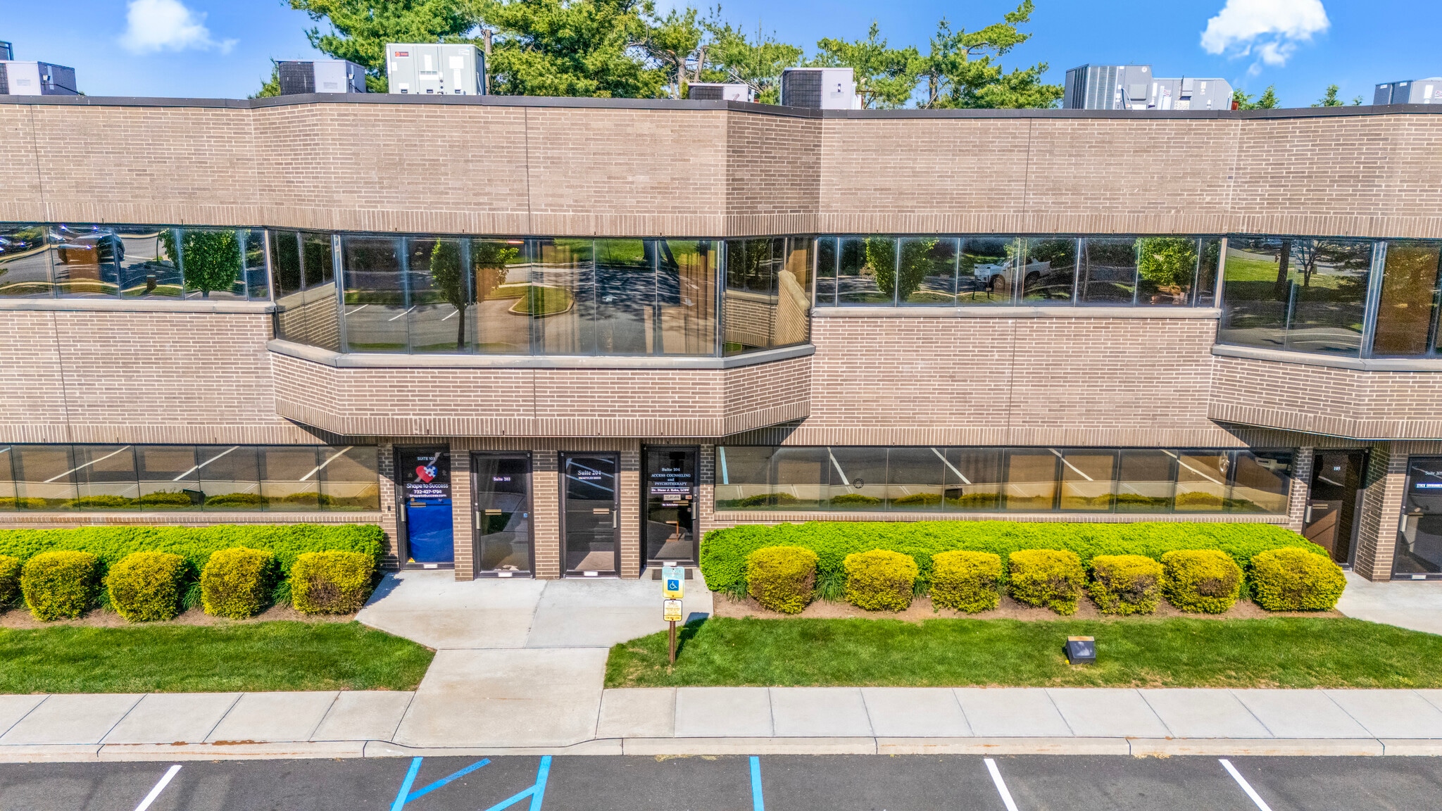 2 Hartford Dr, Tinton Falls, NJ for Sale