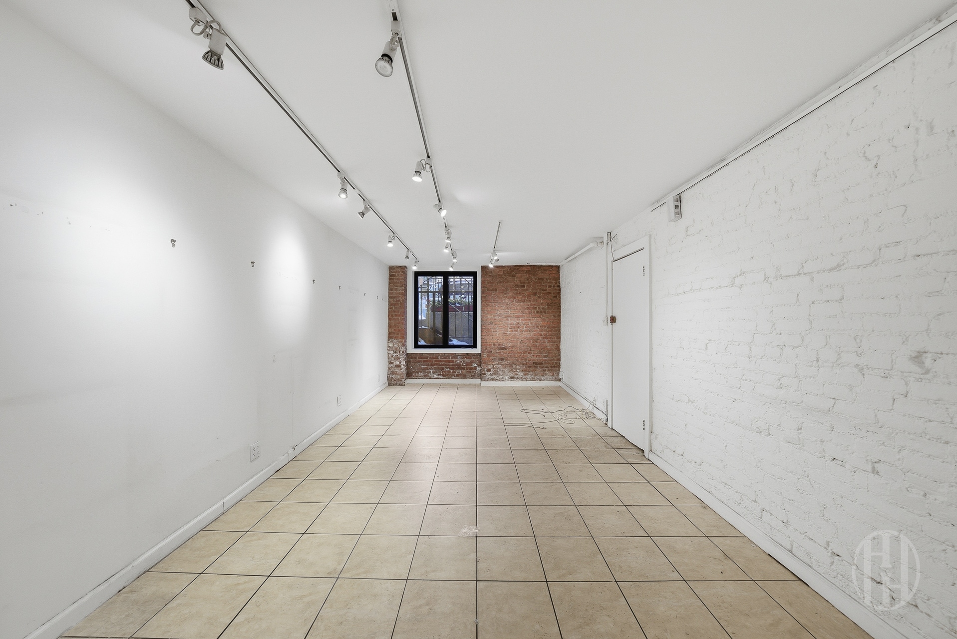 210 W 82nd St, New York, NY for Rent