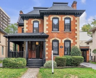 Hamilton, ON Office - 203 Macnab St S