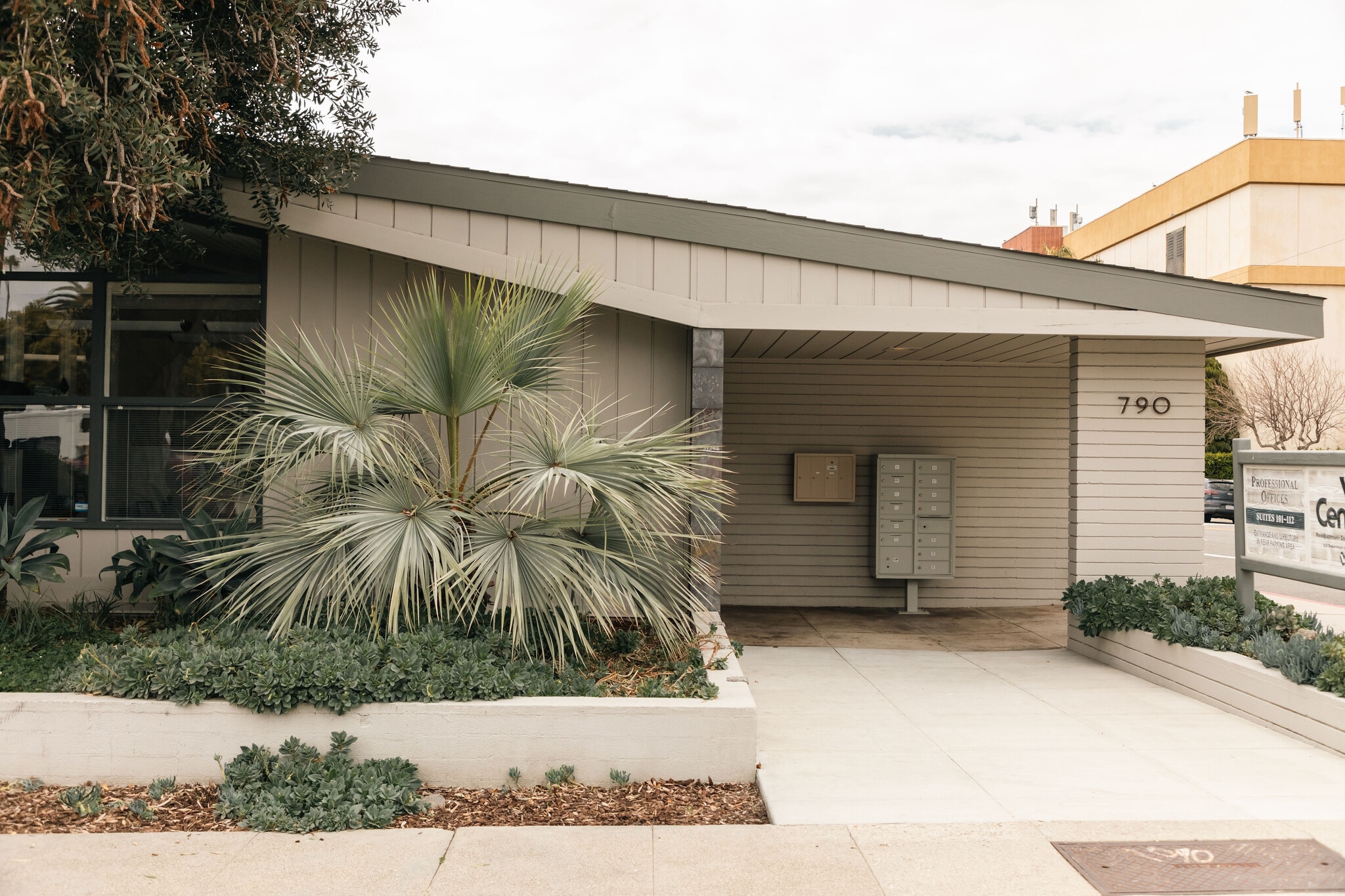 790 E Santa Clara St, Ventura, CA for Rent