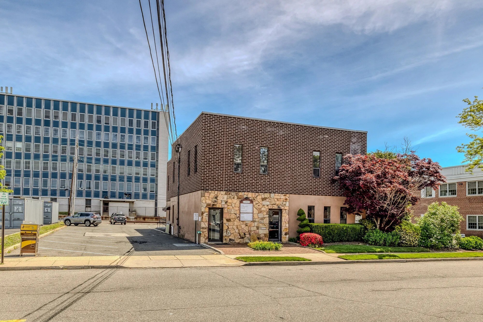 1551 Kellum Pl, Mineola, NY for Sale