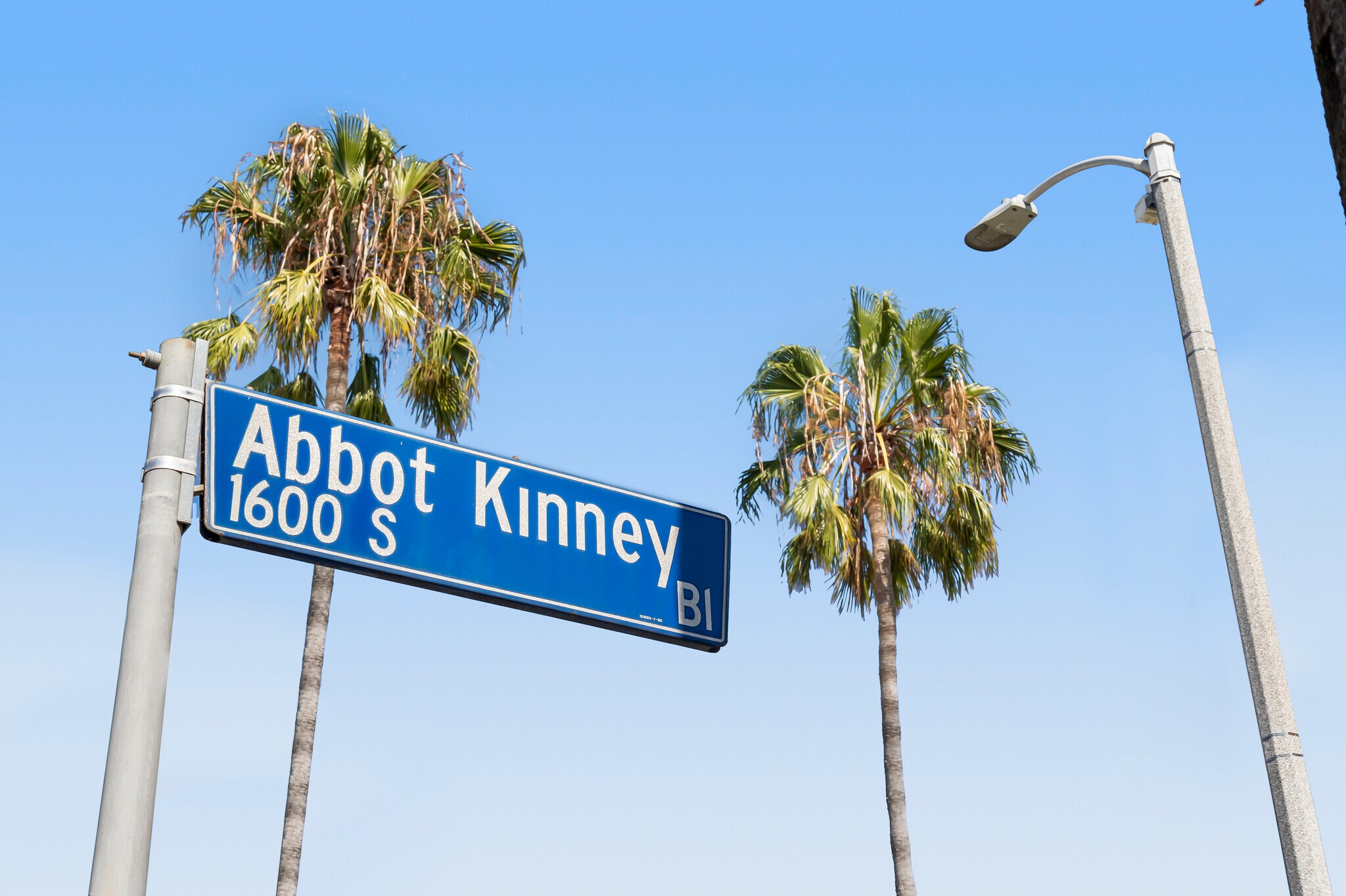 1327 Abbot Kinney Blvd Venice, CA 90291 Retail Property for Sale on