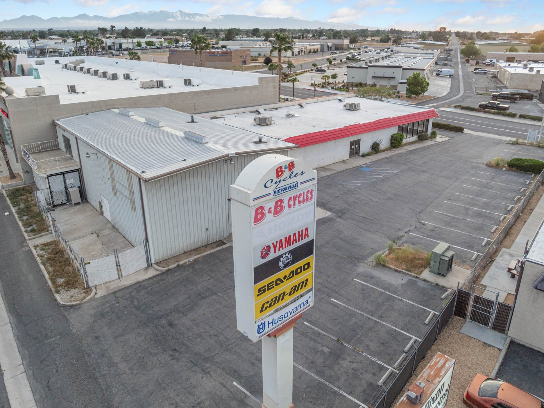 13815 Park Ave, Victorville, CA for Rent