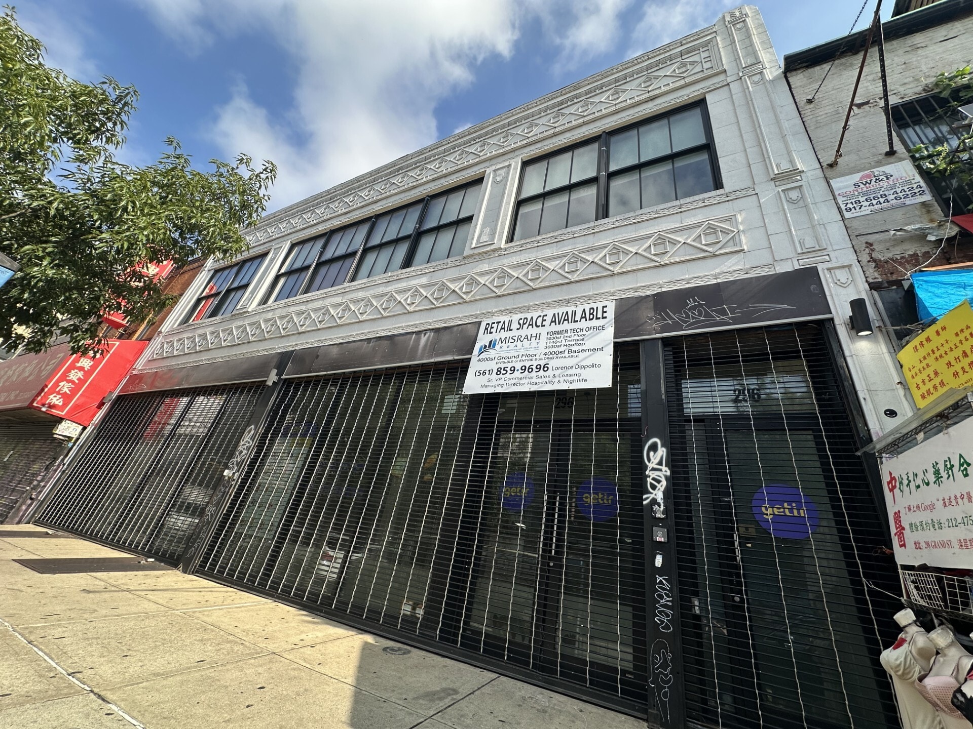 294-296 Grand St, New York, NY for Rent