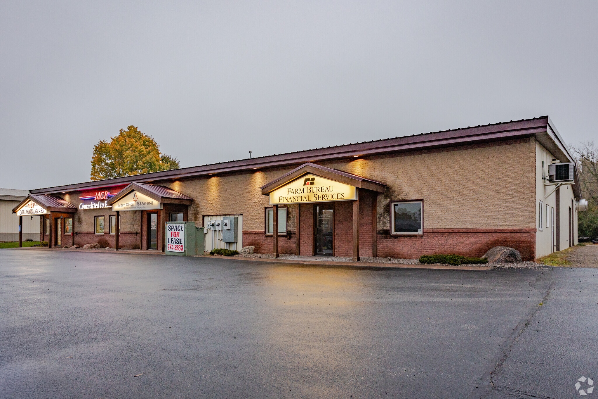 980 Elm St E, Annandale, MN for Rent