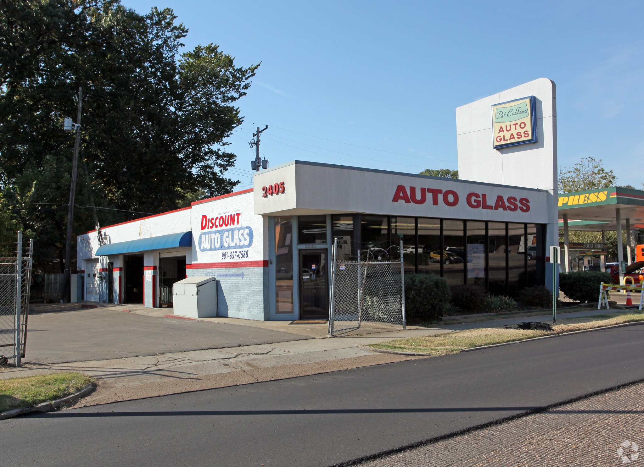 2405 Summer Ave, Memphis, TN for Sale