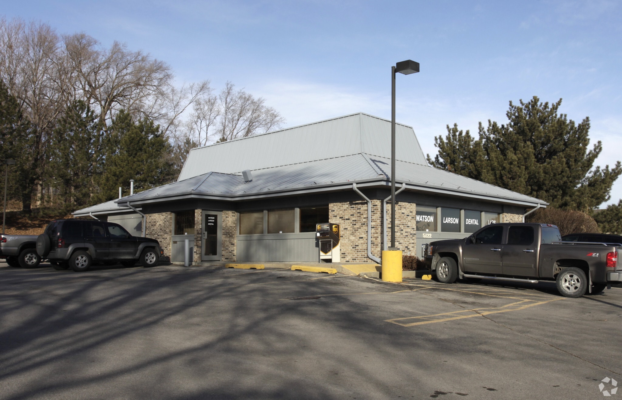 5122 N 90th St, Omaha, NE for Sale