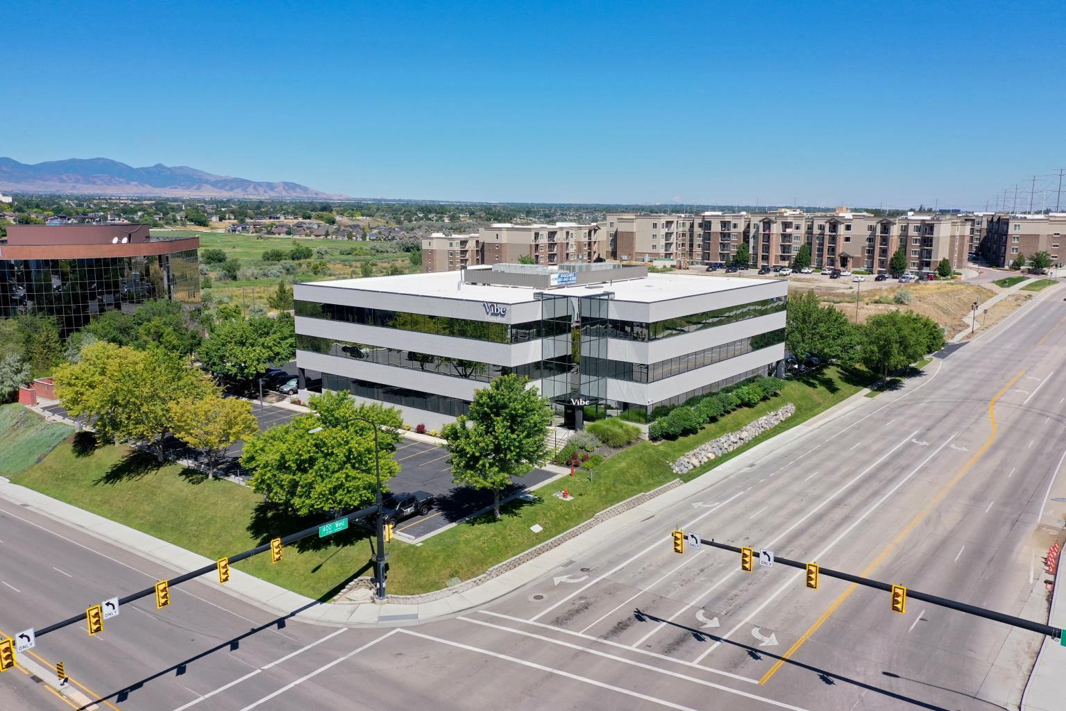 10542 S Jordan Gtwy, South Jordan, UT for Rent