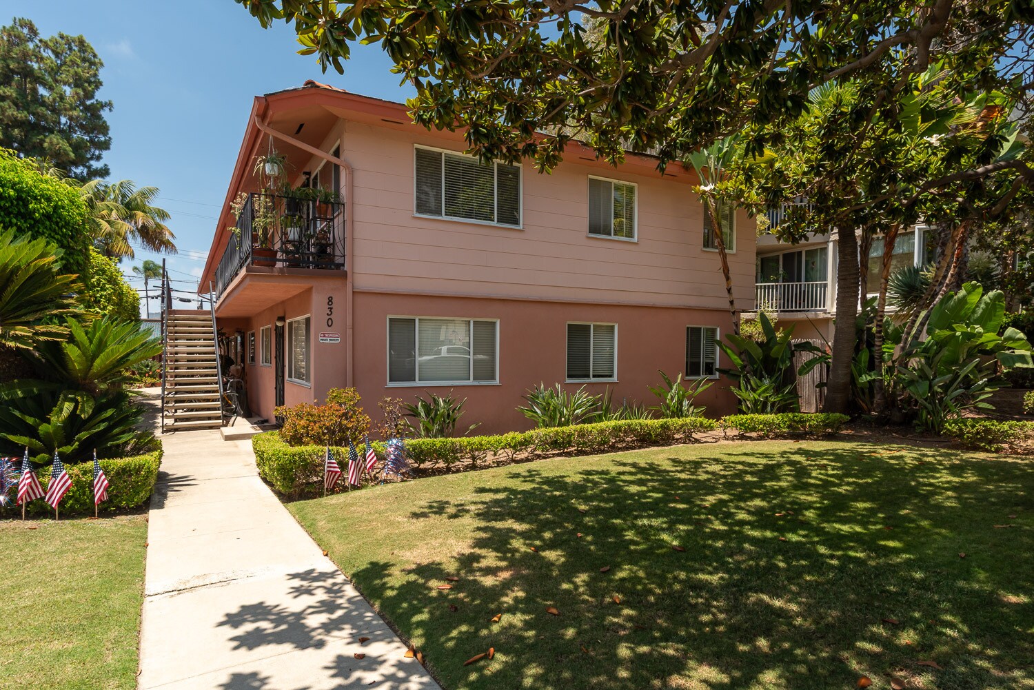 830 C Ave, Coronado, CA for Sale