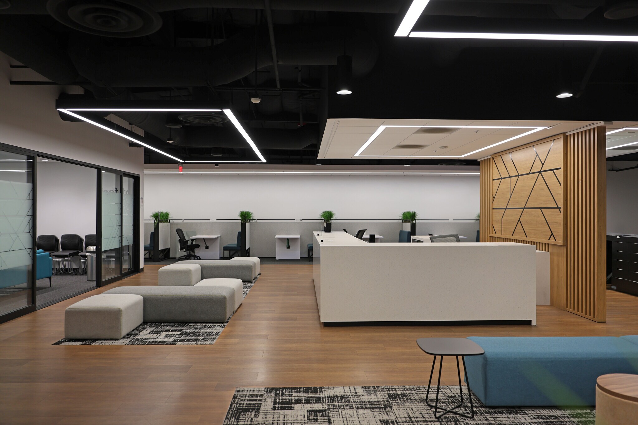 4201 W Vanowen Pl, Burbank, CA for Rent