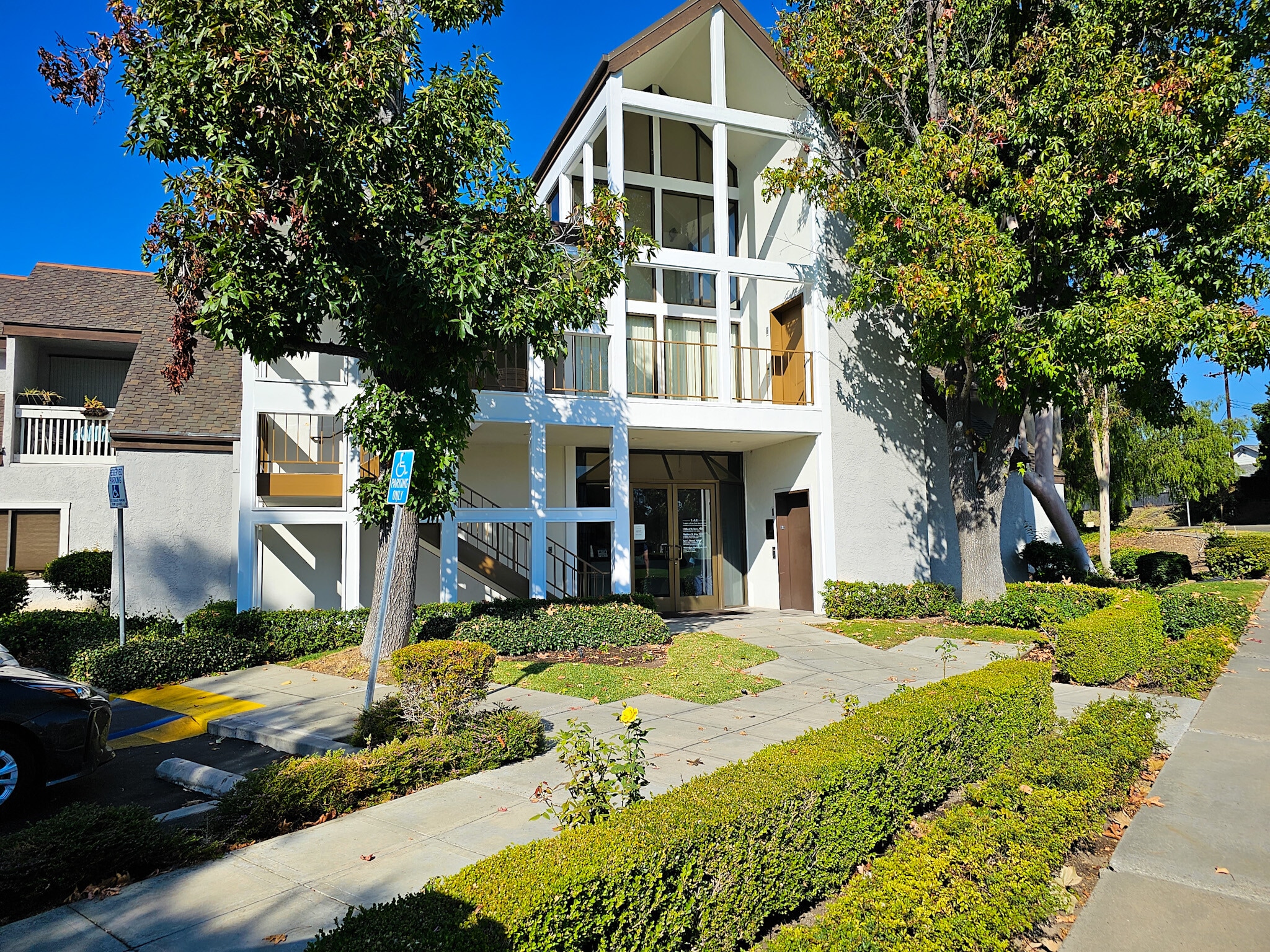 270 Laguna Rd, Fullerton, CA for Rent