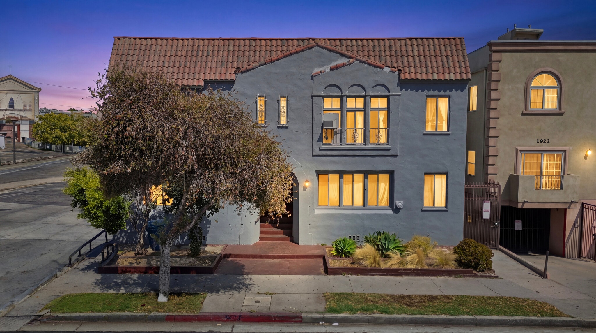 1916 Crenshaw Blvd, Los Angeles, CA for Sale