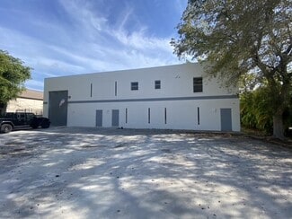 Naples, FL Warehouse - 4406 Arnold Ave