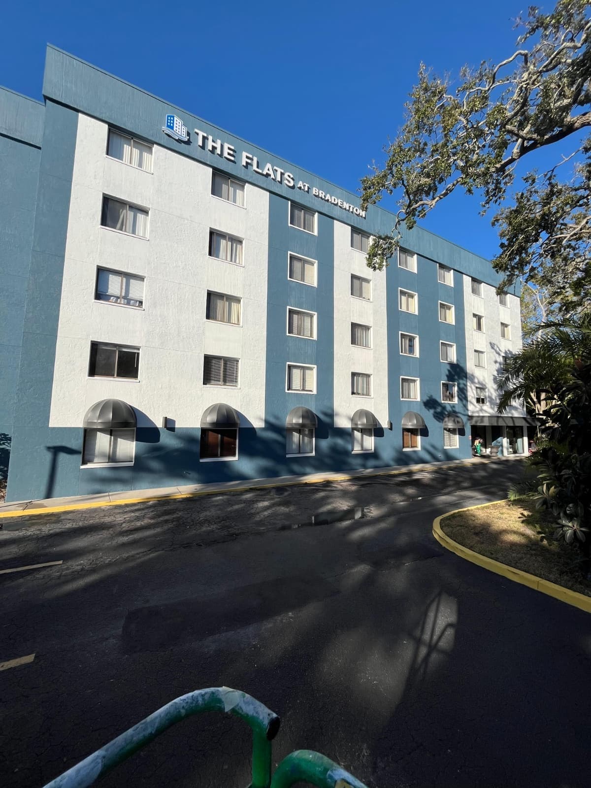 1029 7th Ave E, Bradenton, FL for Sale