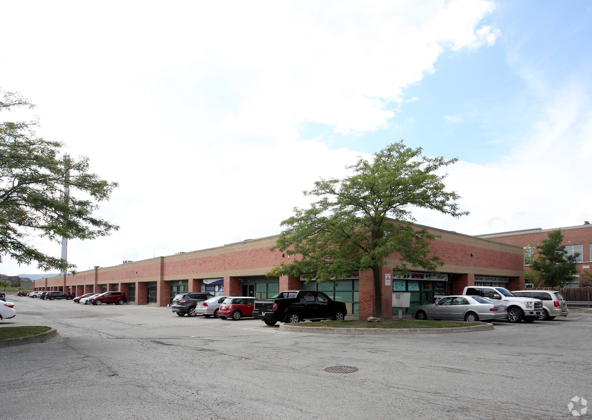 342 Bronte St S, Milton, ON for Rent