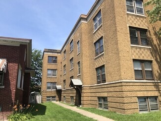 Calumet City, IL Apartments - 146 157th St