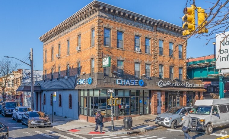 6694 Fresh Pond Rd, Ridgewood, NY for Rent