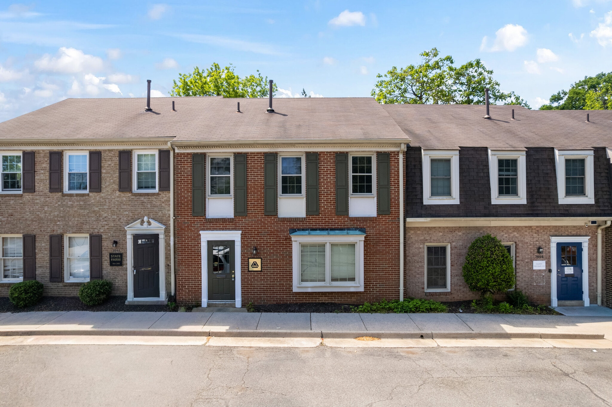 7003 Kilworth Ln, Springfield, VA for Sale
