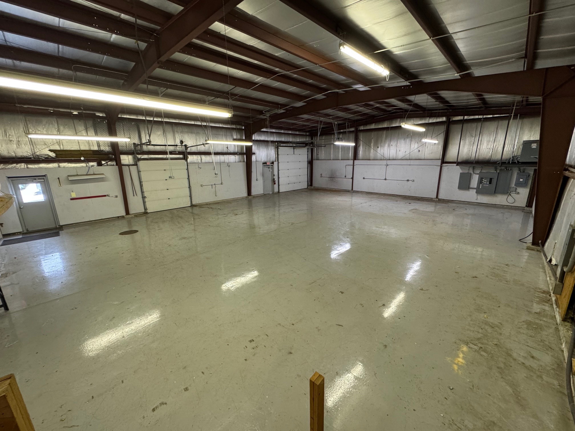 1606 Commerce Dr, Sun Prairie, WI for Rent