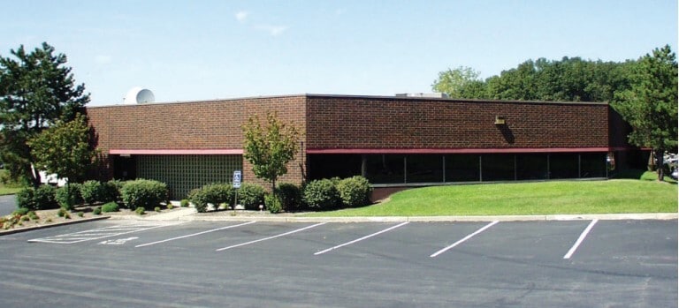 2310-2330 Millpark Dr, Maryland Heights, MO for Rent