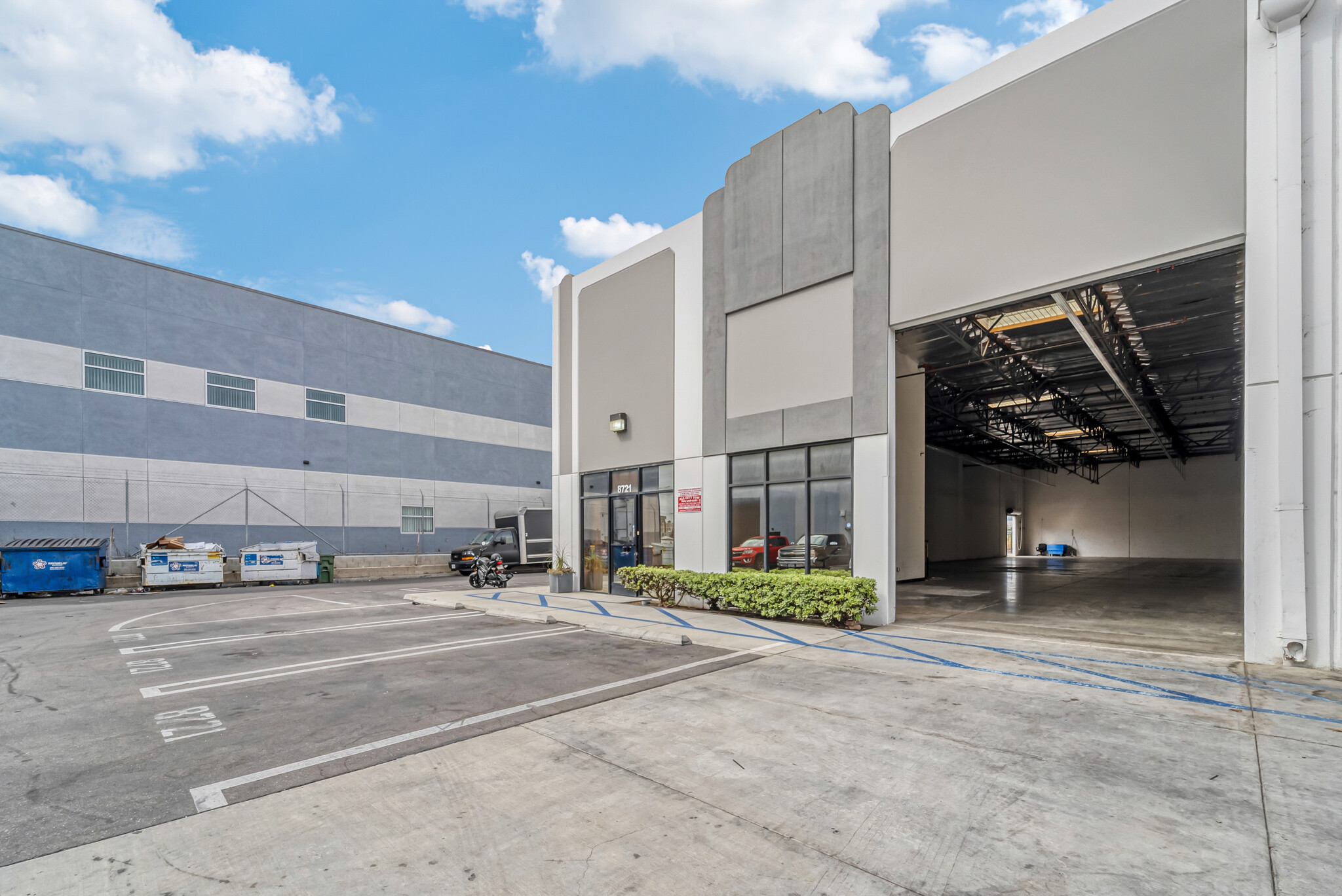 8721 Aviation Blvd, Inglewood, CA for Rent