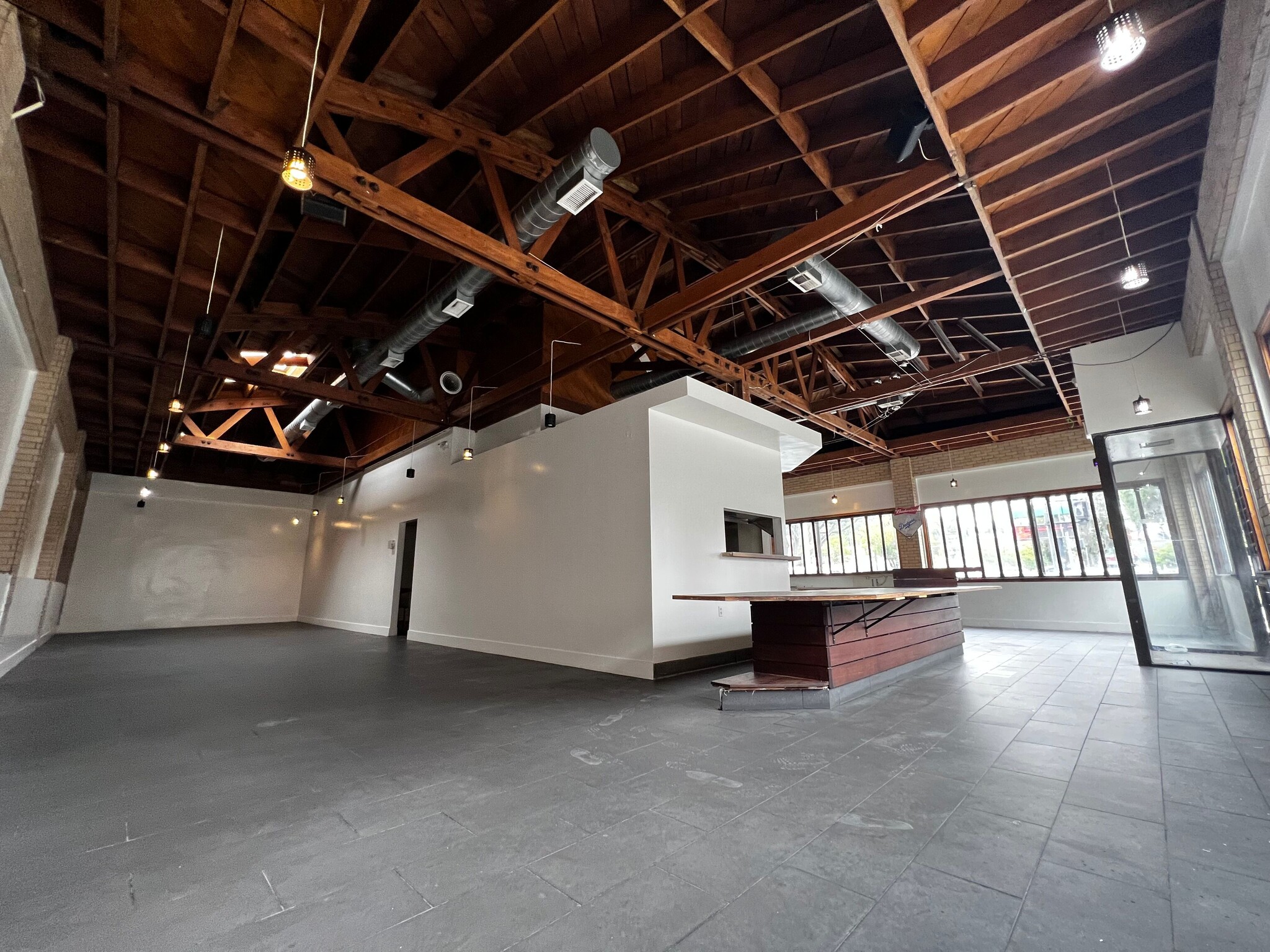 1701 W Sunset Blvd, Los Angeles, CA for Rent