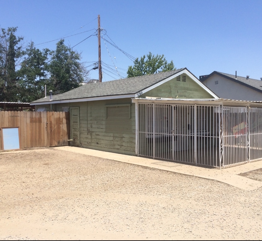 338 Norris Rd, Bakersfield, CA for Sale