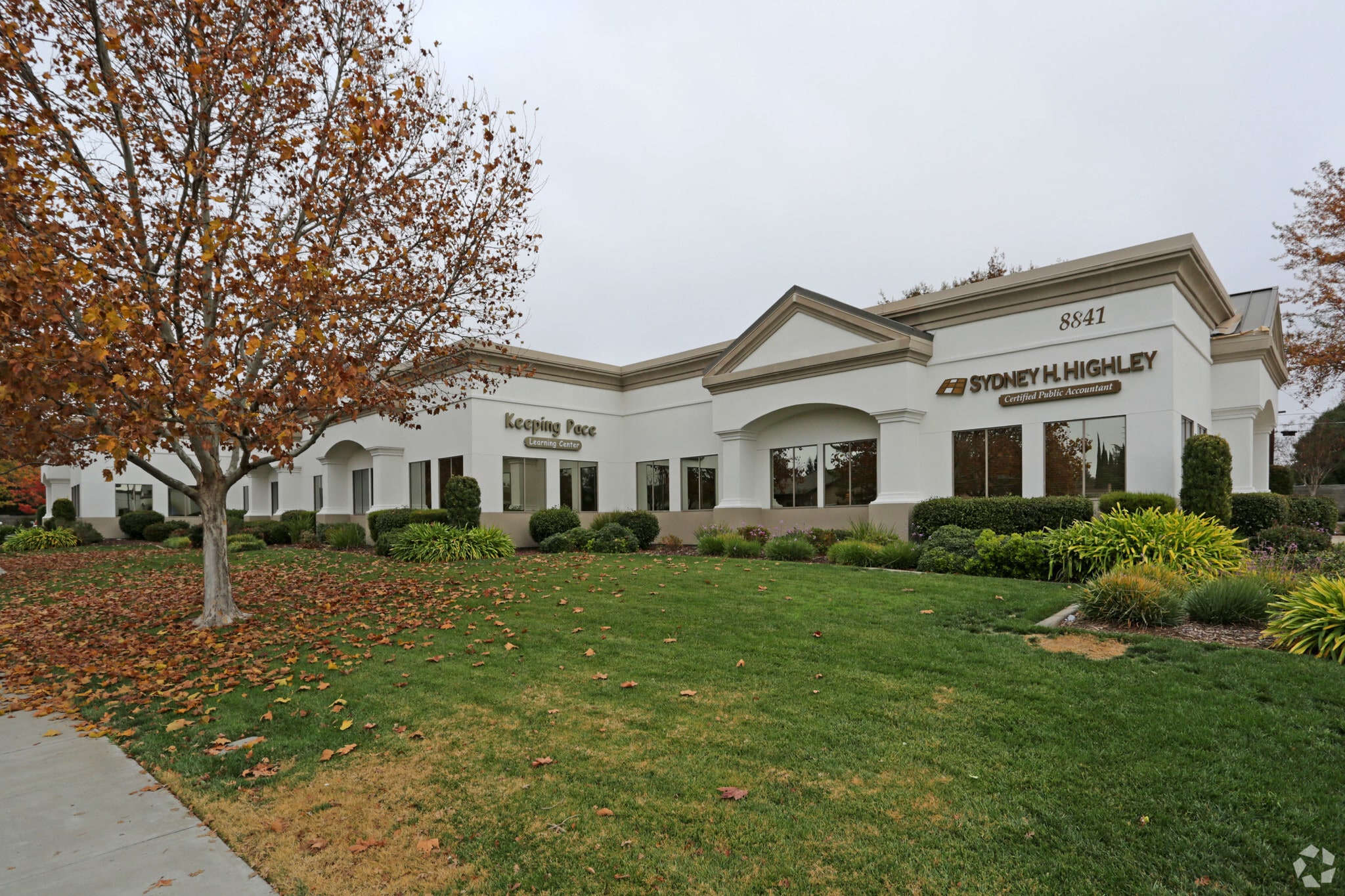 8841 Williamson Dr, Elk Grove, CA for Sale