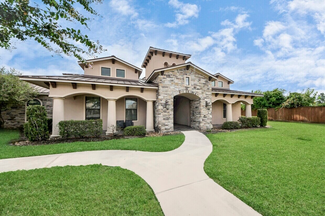 12510-12526 Cutten Rd, Houston, TX for Rent