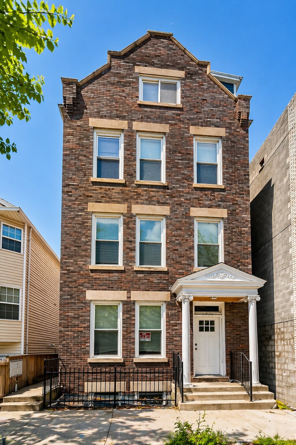 2353 W 18th Pl, Chicago, IL for Sale