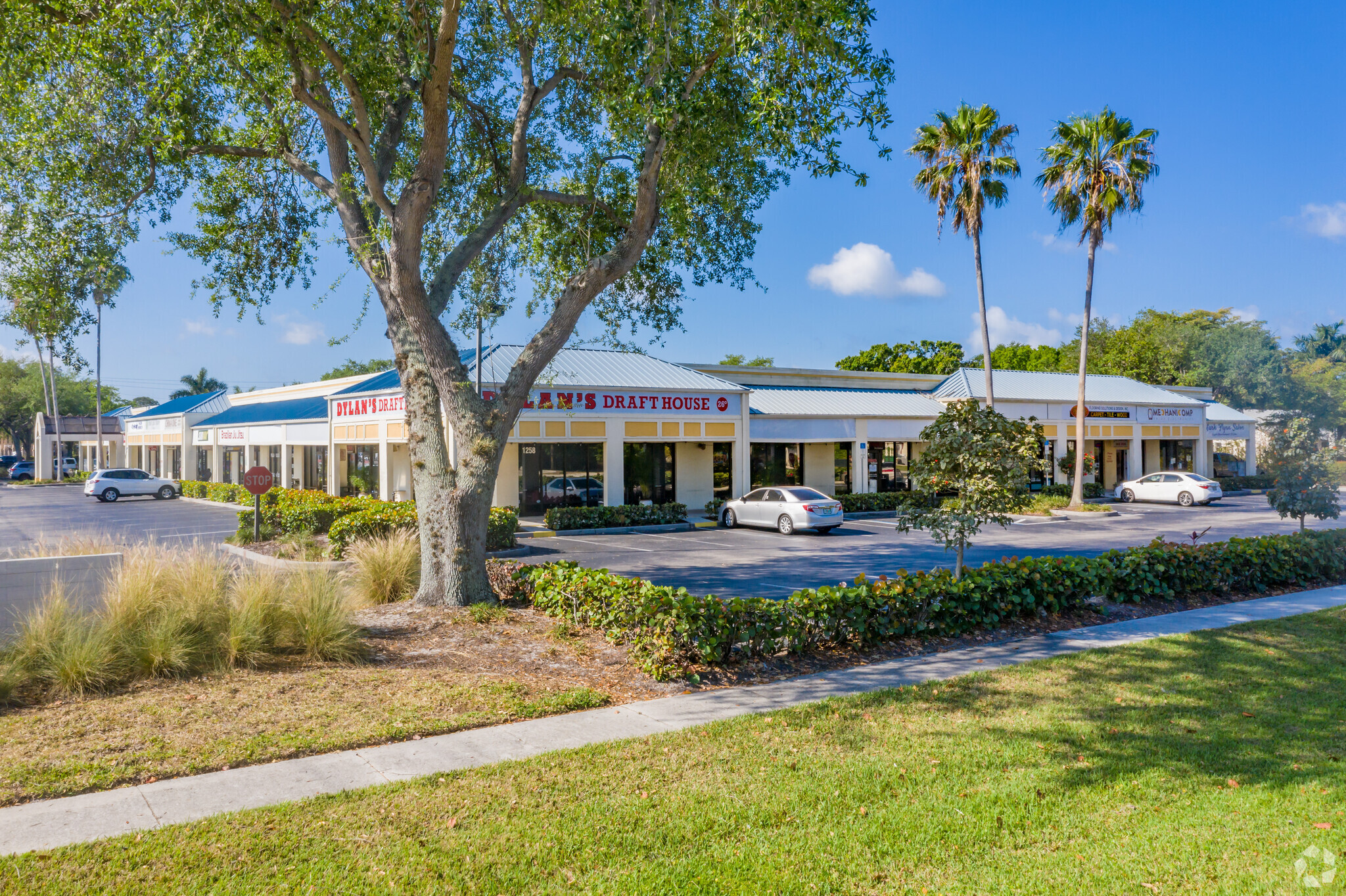 1236-1250 Airport Pulling Rd N, Naples, FL for Rent