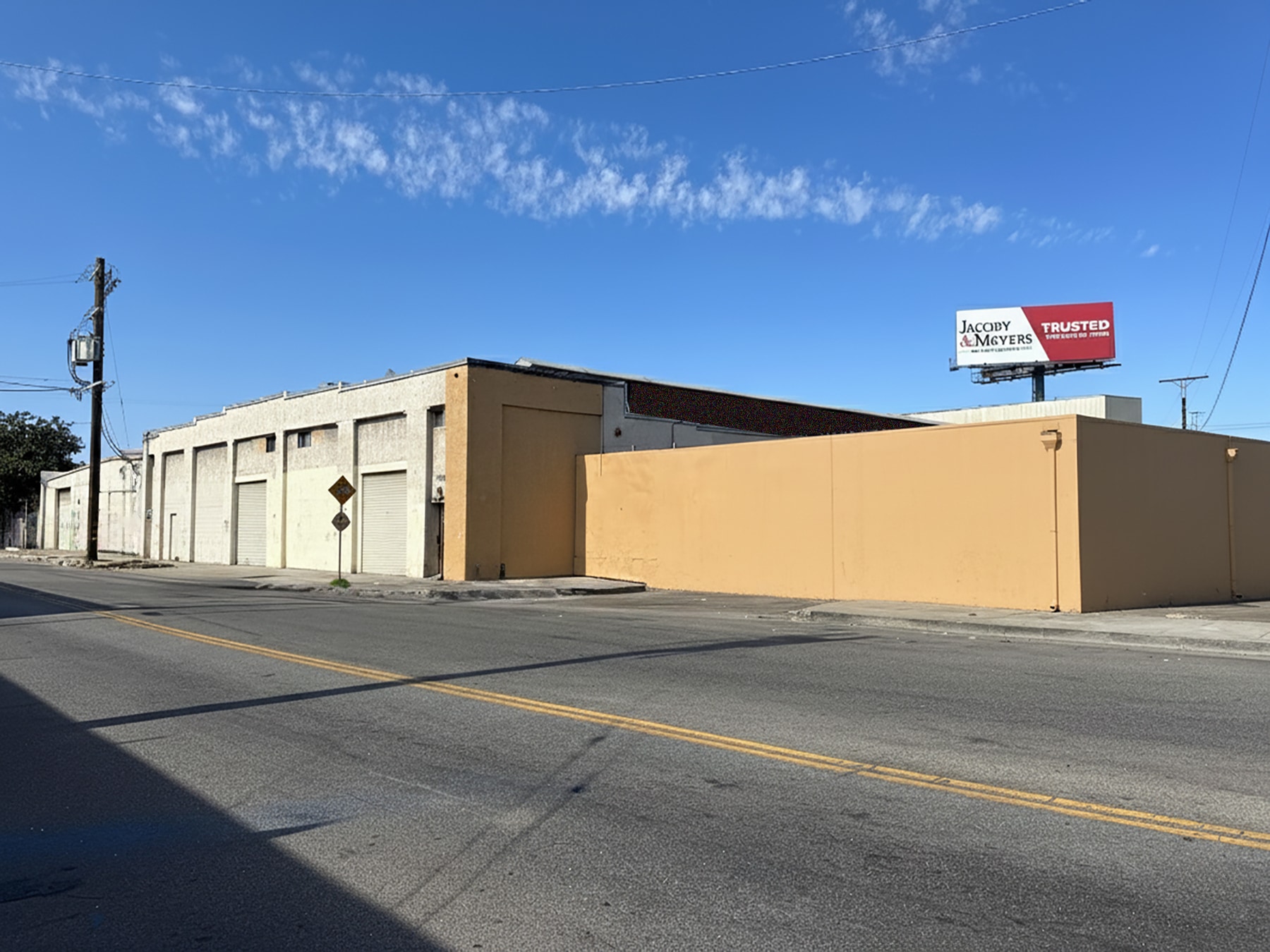 1705 E Hooper Ave, Los Angeles, CA for Sale