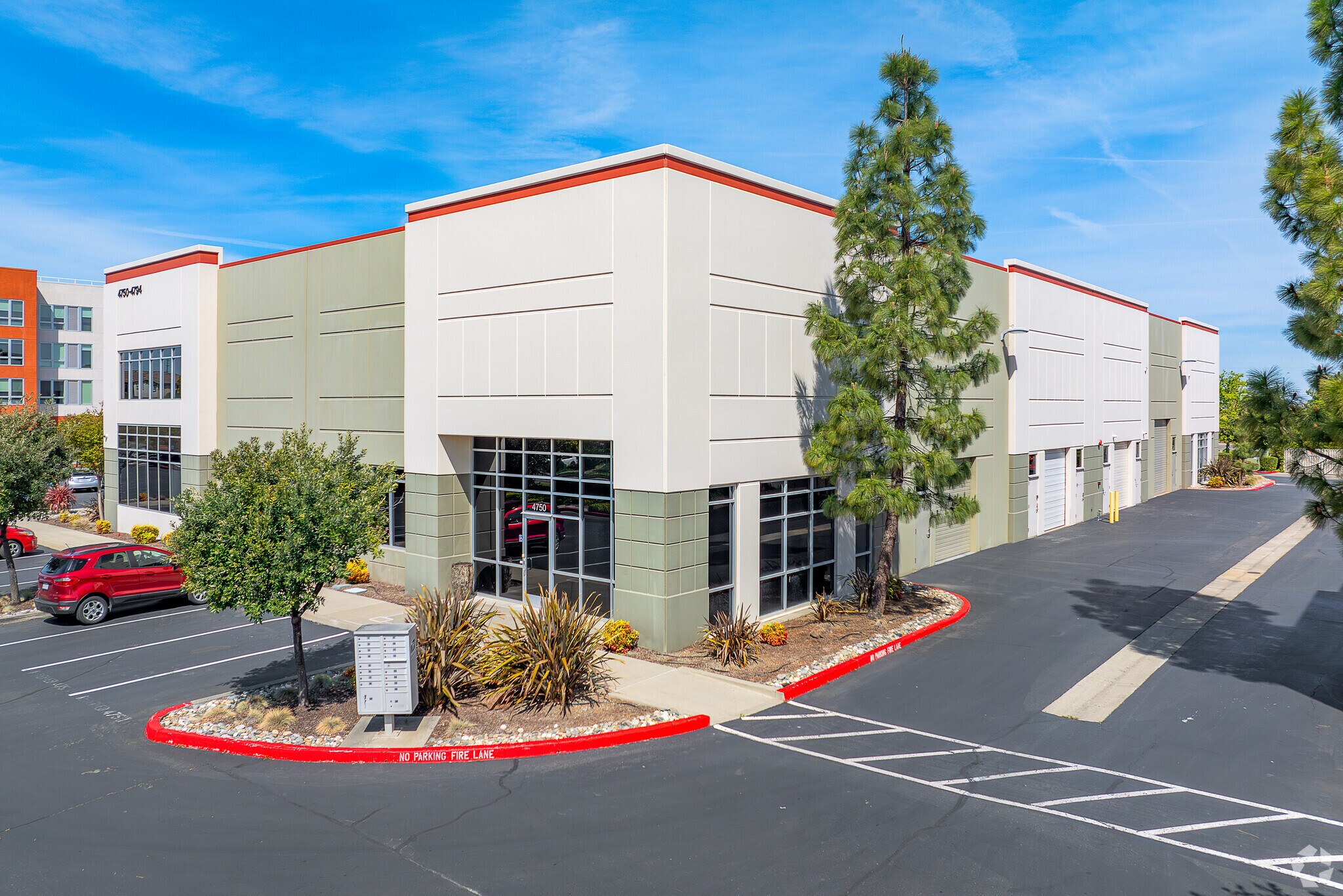 4750-4794 Duckhorn Dr, Sacramento, CA for Sale