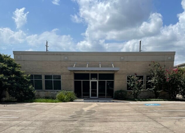 5625 Schumacher Ln, Houston, TX for Rent