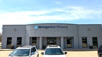Bloomington, IL Industrial - 2406 W Market St