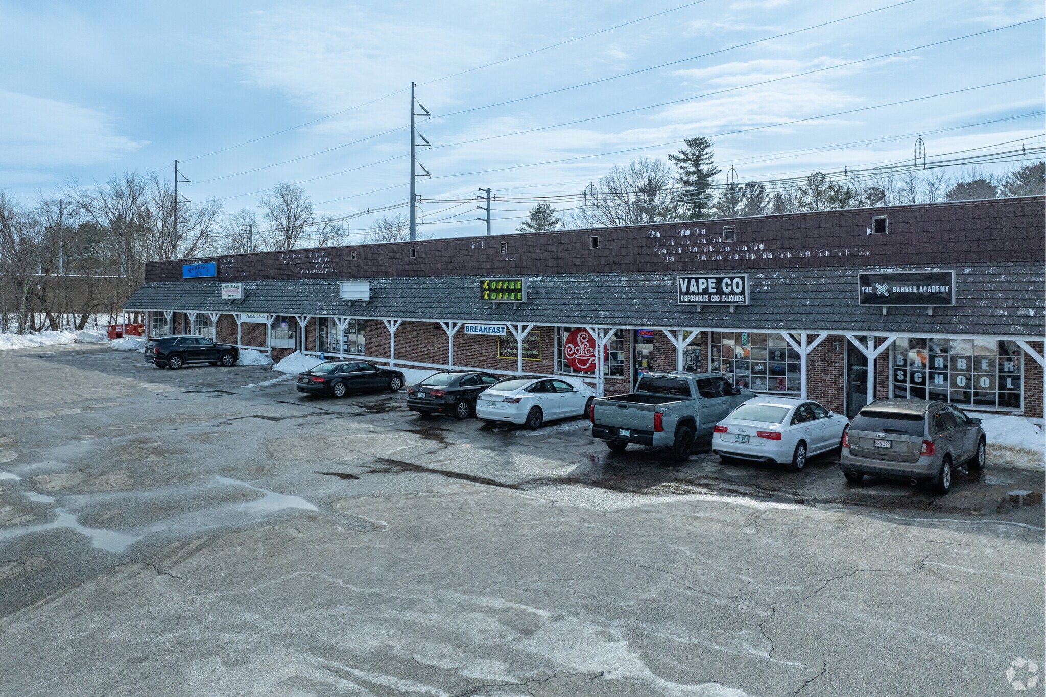 326 S Broadway, Salem, NH for Rent