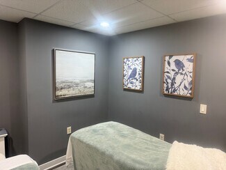 East Lansing, MI Flex - 411 W Lake Lansing Rd