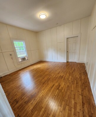 Rockmart, GA Office - 404 E Elm St