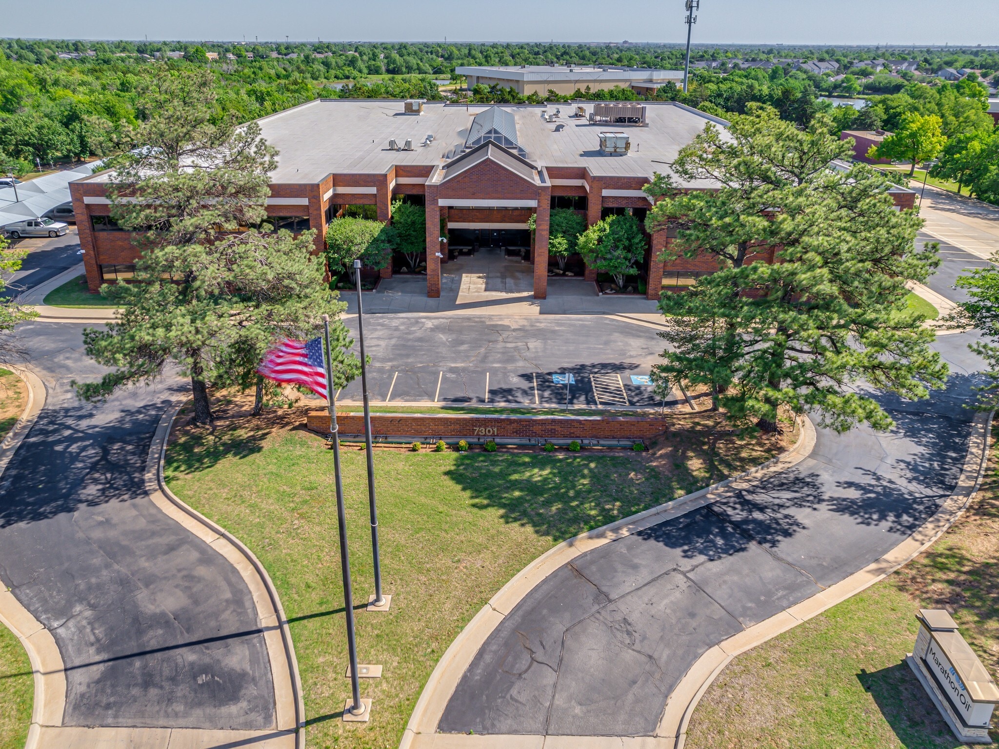 7301 NW Expressway, Oklahoma City, OK for Sale