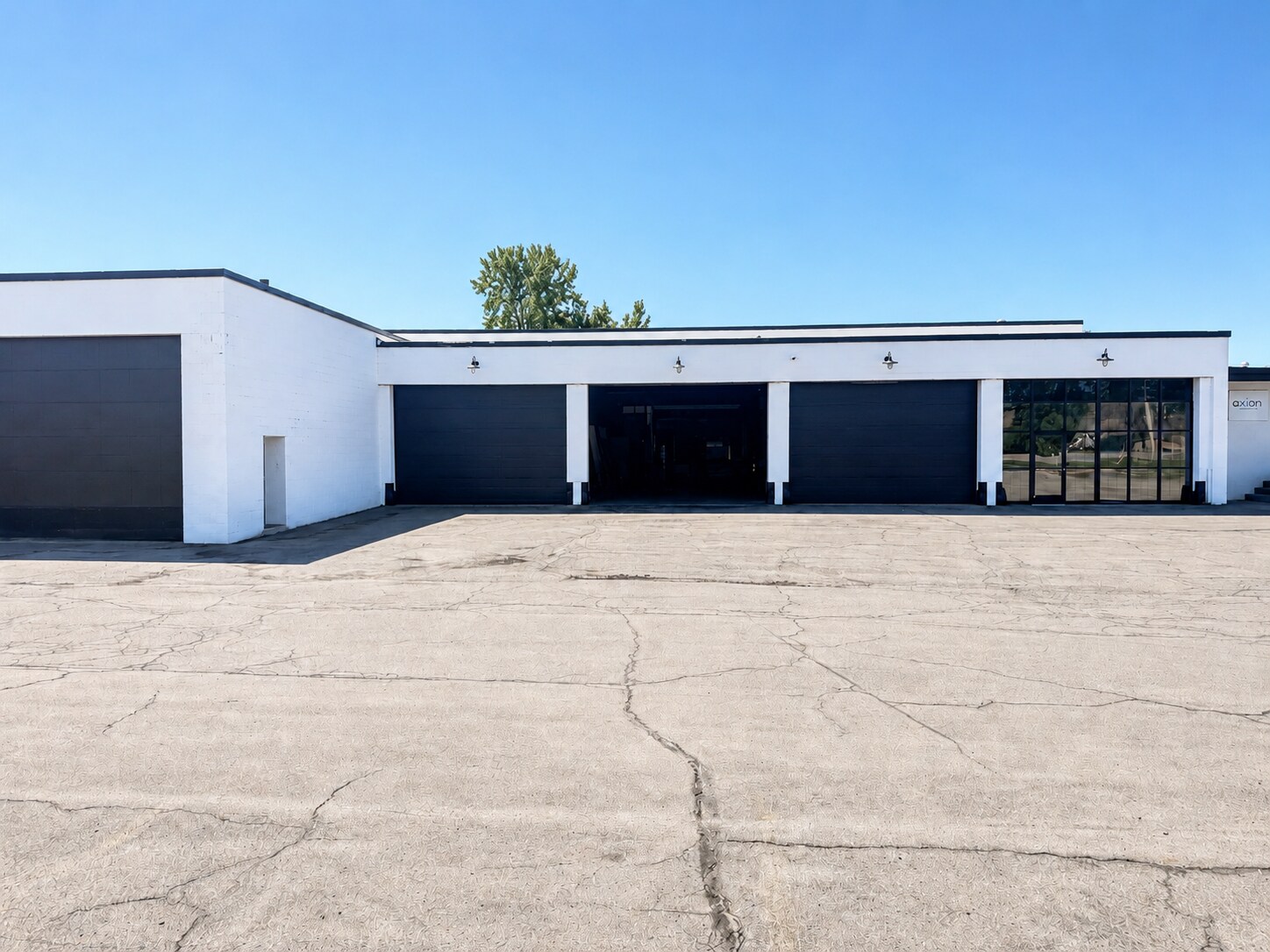 6146 Molloy Rd, East Syracuse, NY for Rent