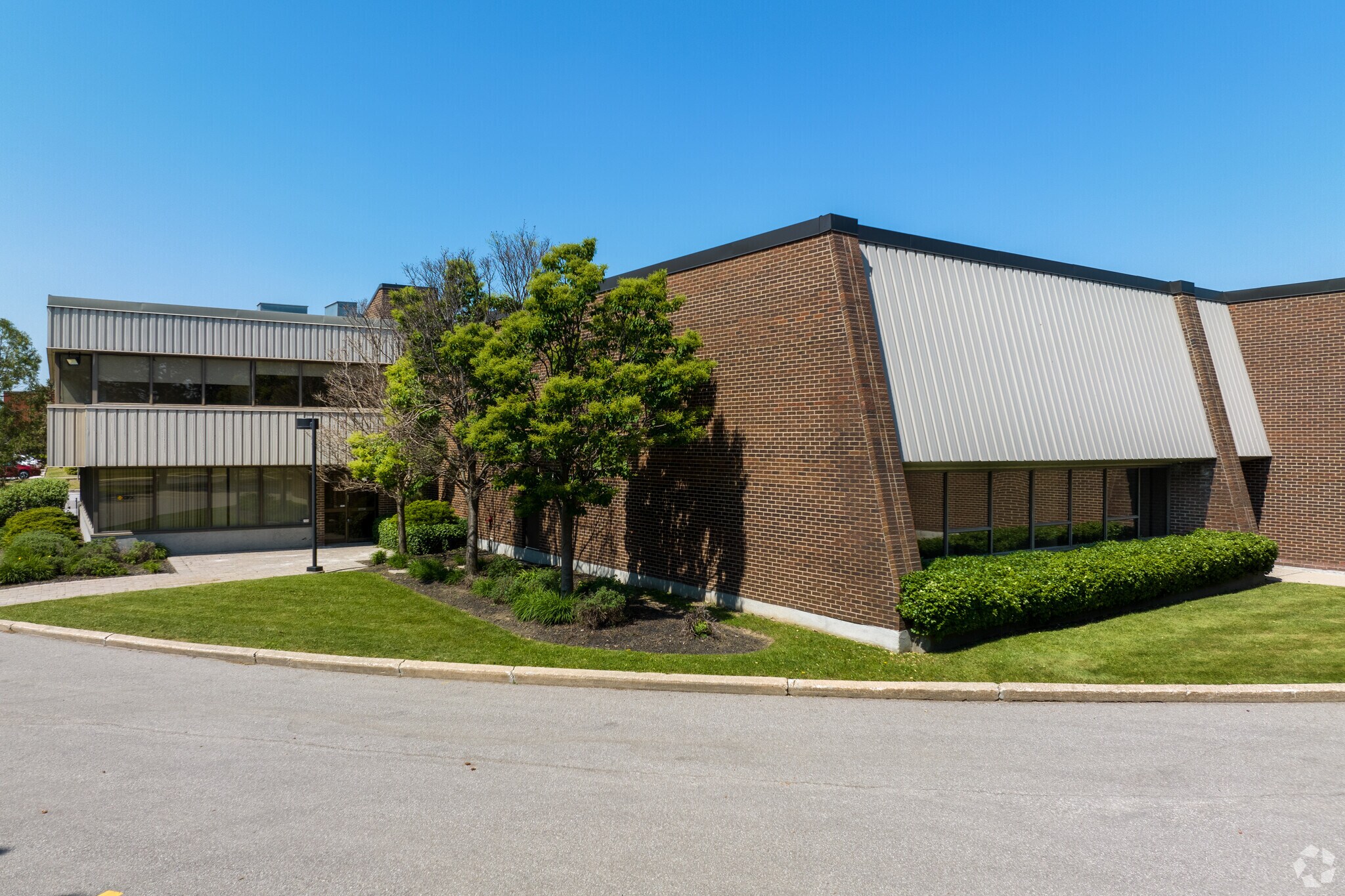 80-92 Carrier Dr, Toronto, ON for Rent