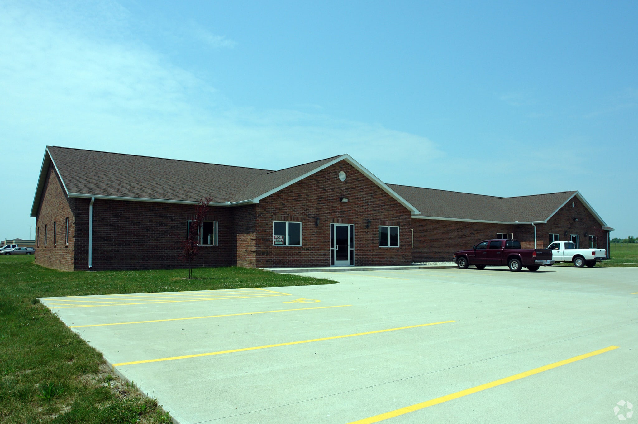 8333 Express Dr, Marion, IL for Rent