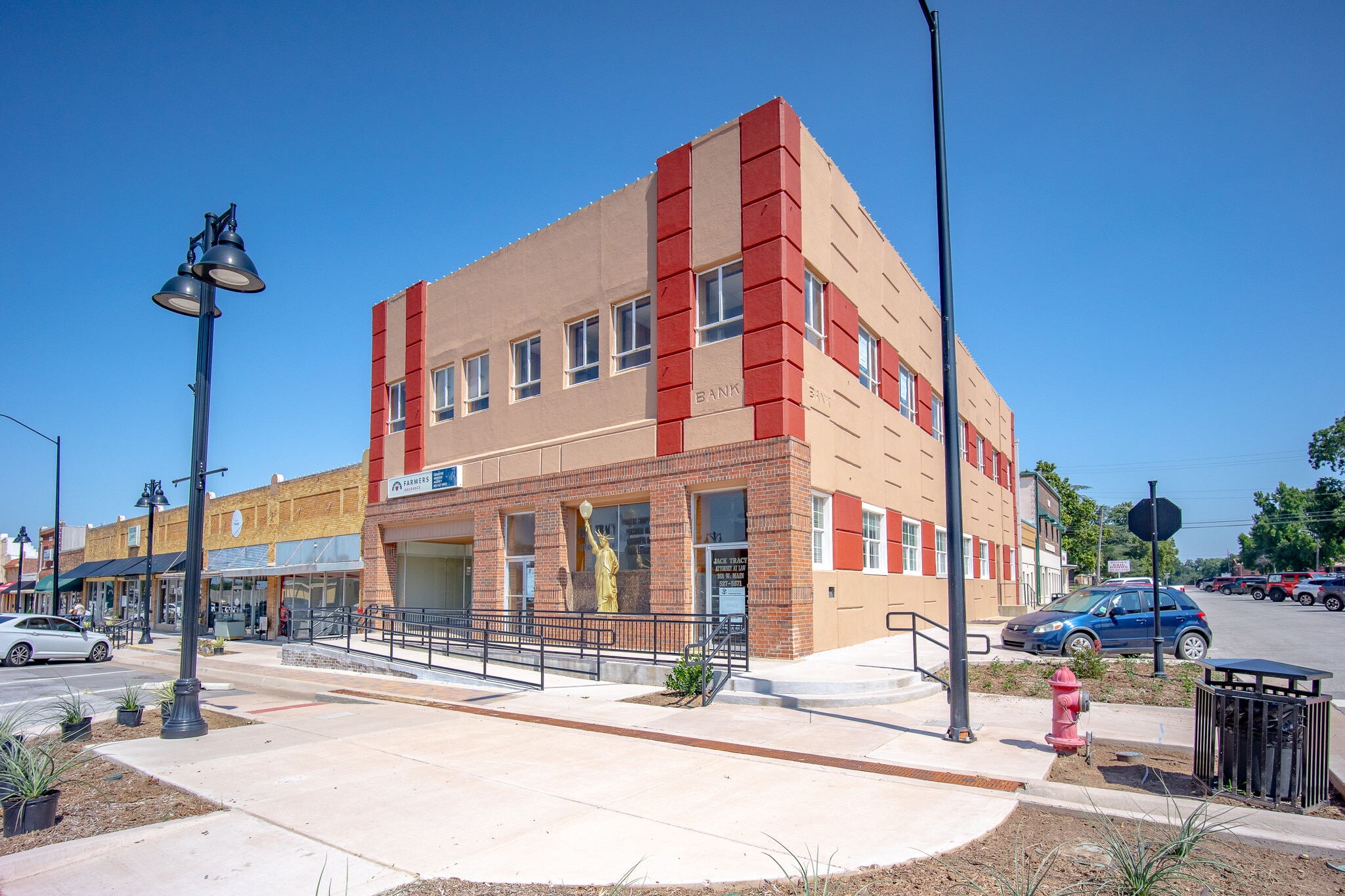 201-203 W Main St, Purcell, OK for Sale